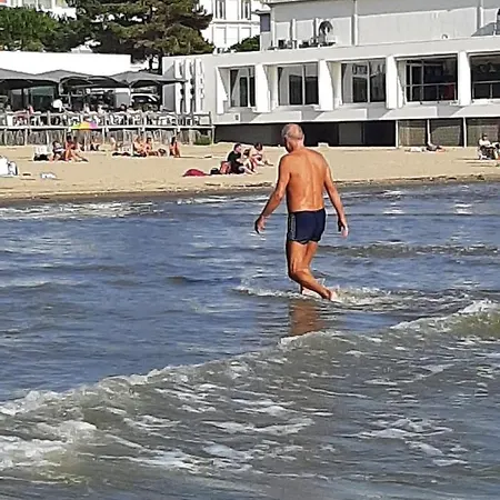 Soleil Sable Et Mer Apartment *